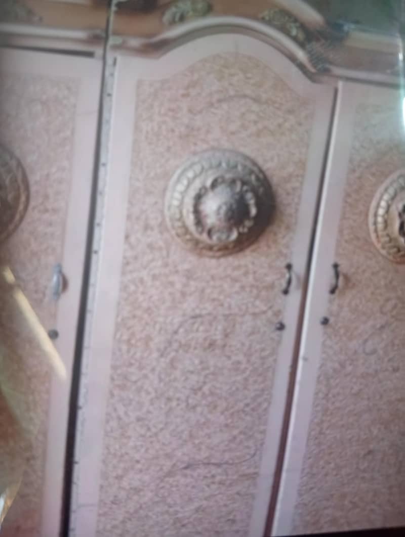 bed safe out dressing 1