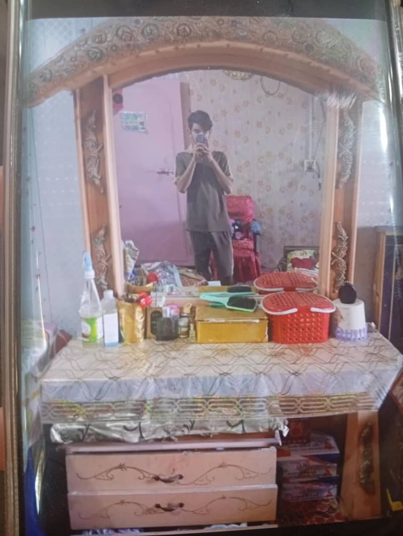 bed safe out dressing 2