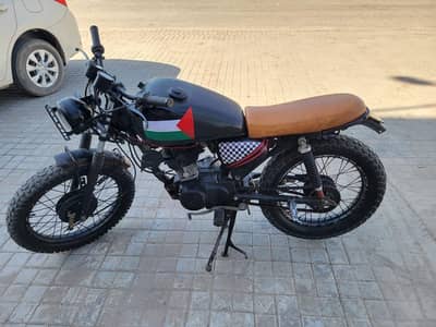 Honda CG 125 Modefied Cafe Racer