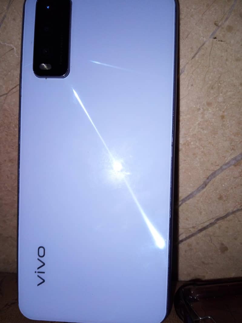 8/ 256gb  what's up. number . 03708420546 13