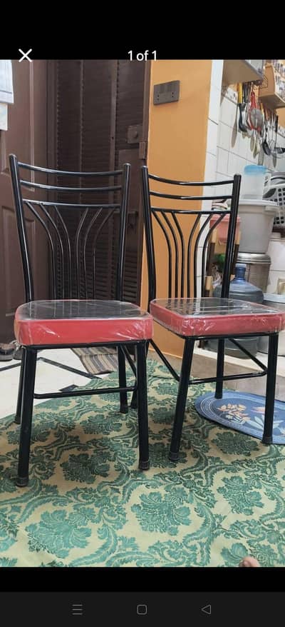 4 dining chair rod iron new