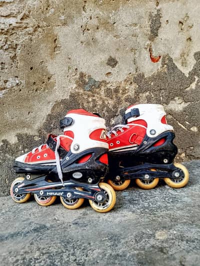 Skating Shoes. . . . Khudadad colony multan