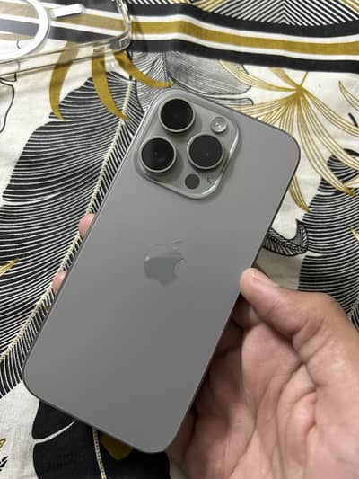 iPhone 15 pro JV 128gb 91% battery natural colour