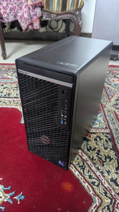 Dell Optiplex 5000 (12th gen i7) + Dell 24 inch monitor | Dubai Import