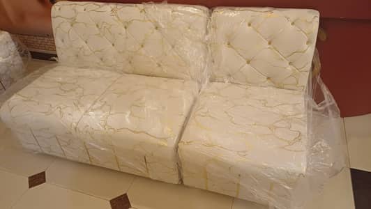 New sofa set he colour nh aa rha smj