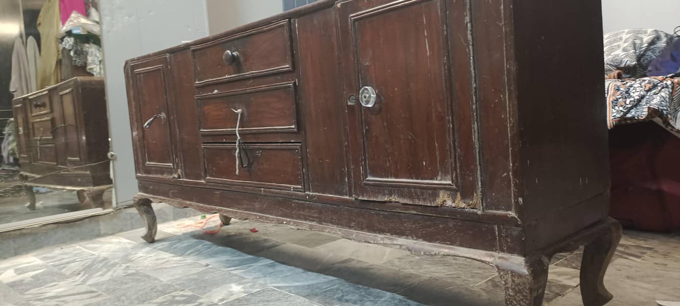 table with cabinet 0