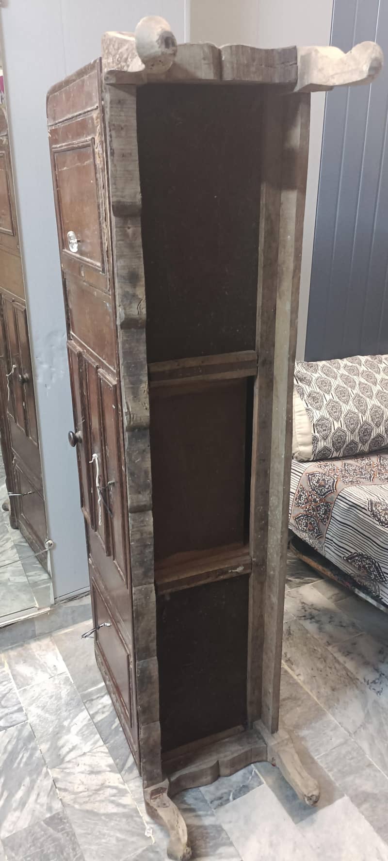 table with cabinet 5