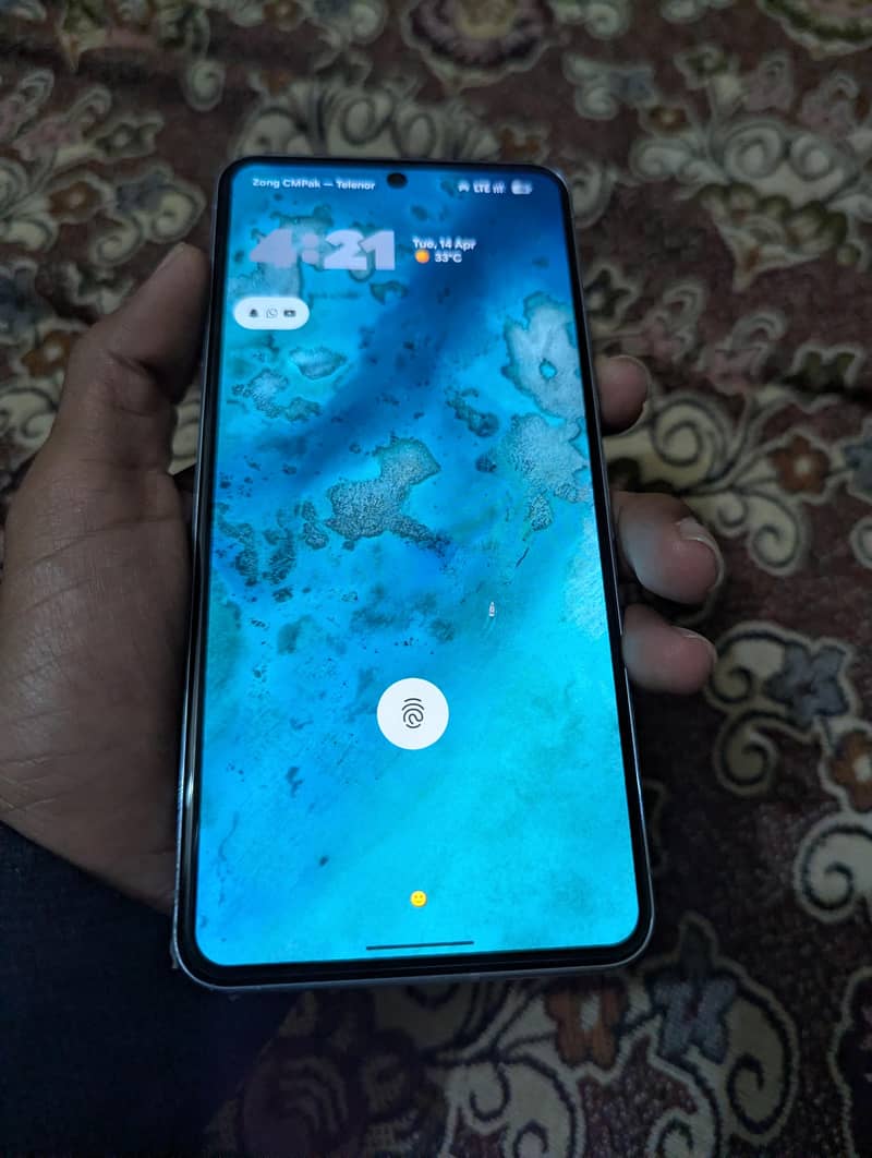 Google pixel 8 Pro 4