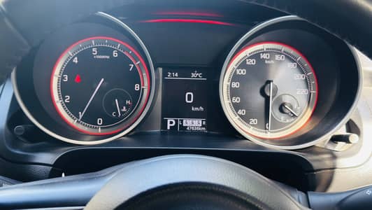 Suzuki Swift GLX VVT 2024 – 2 Tone – Like New!