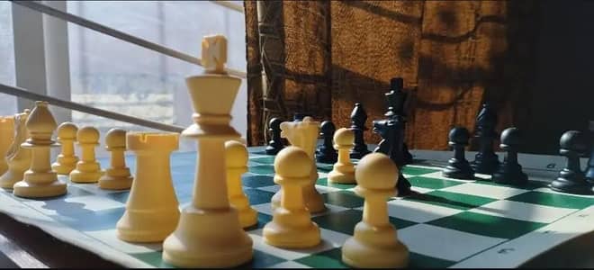 UK Approved Tournament Plastic Chess Set