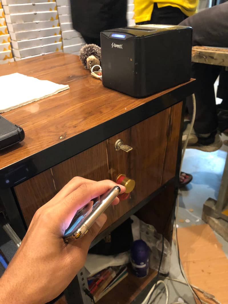 iPhone XS 0