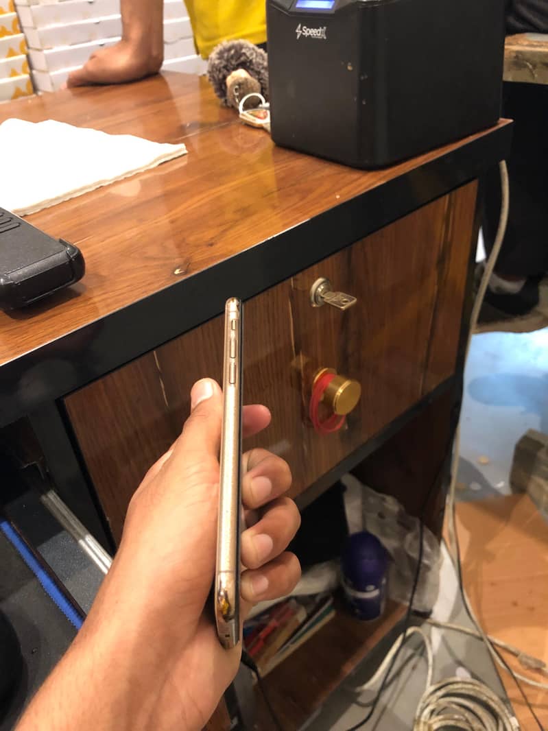 iPhone XS 2
