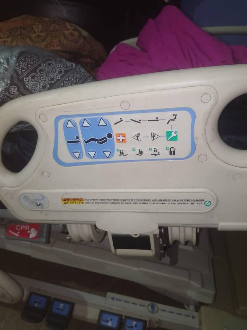 Patient Bed Automatic 2