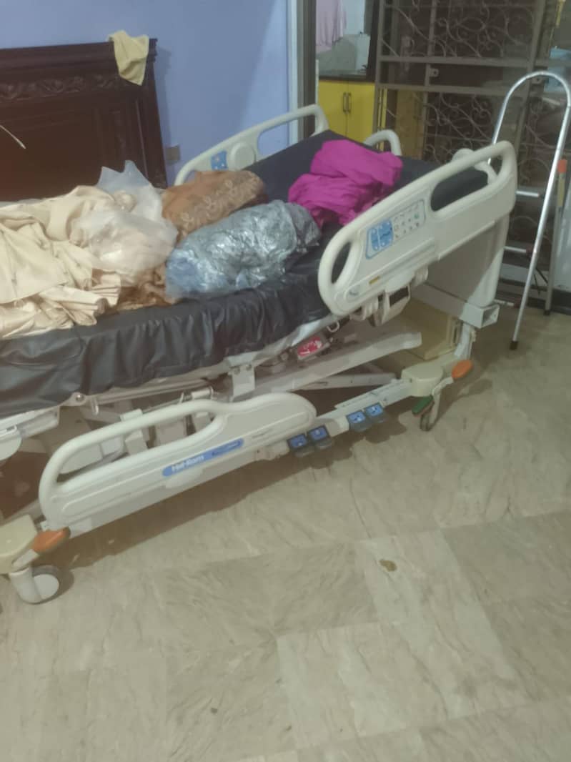 Patient Bed Automatic 3