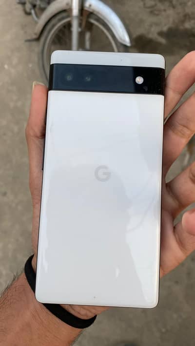 google pixel 6a | 6/128 all ok hai just minor crack on glass