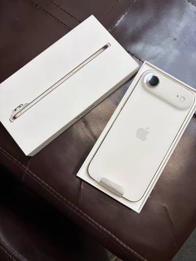 iPhone 17 air factory unlock Gold 4 months sim time