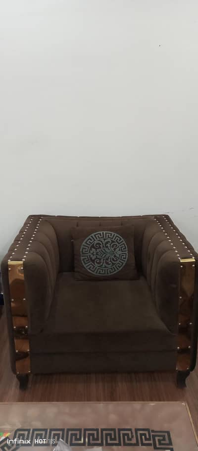 5 seater sofa with cushion