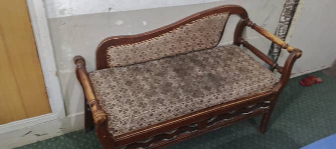Couch for urgent sale