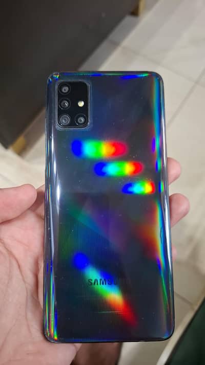 Samsung Galaxy A51 8 gb ram 128 gb storage.