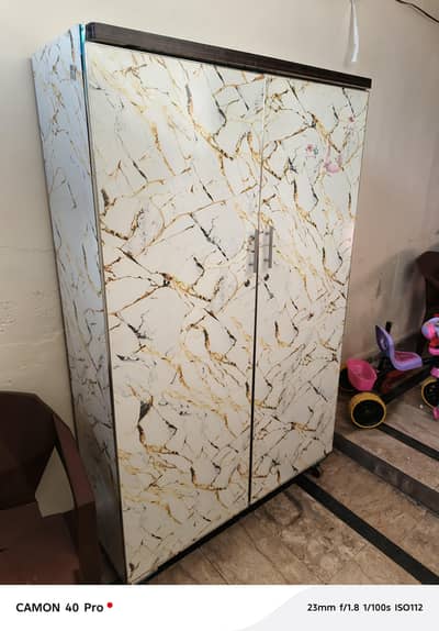 full size wardrobe wooden space n condition good
