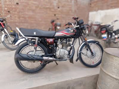 Honda 125 address mda rood Suraj miani multan rabta number 03095722755