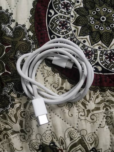Iphone 15 pro max original cable