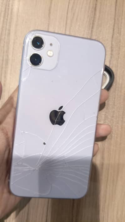 all ok set hai but pechy se tota hua hai