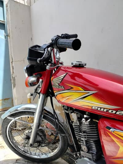 Honda CG 125 (2021) RED