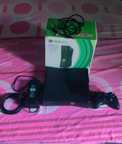 Xbox 360 Slim 500 GB