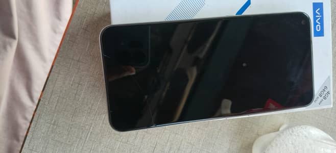 Vivo y 30 4GB ram 128 GB ROM