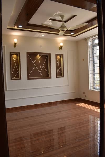 8 Marla Full House Available For Rent