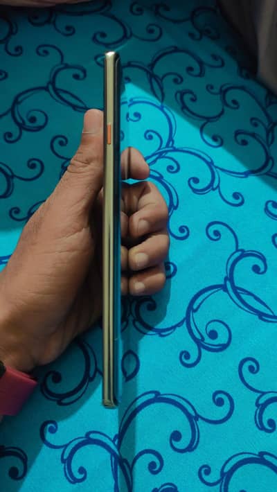 tecno camon 40 pro only serious  byuer contact me