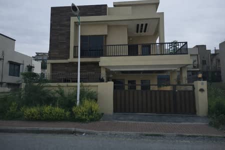 Overseas 2 10 Marla Used House For sale