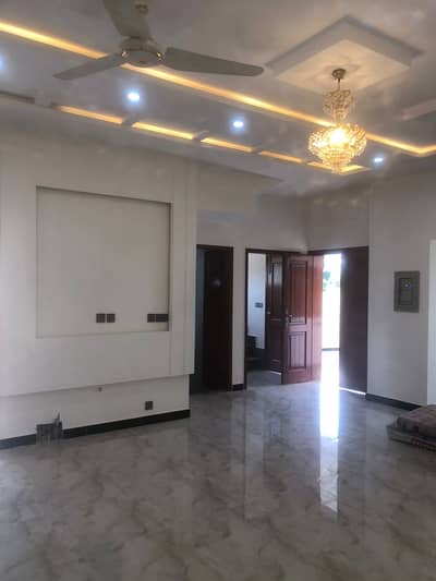 10 Marla House For Rent