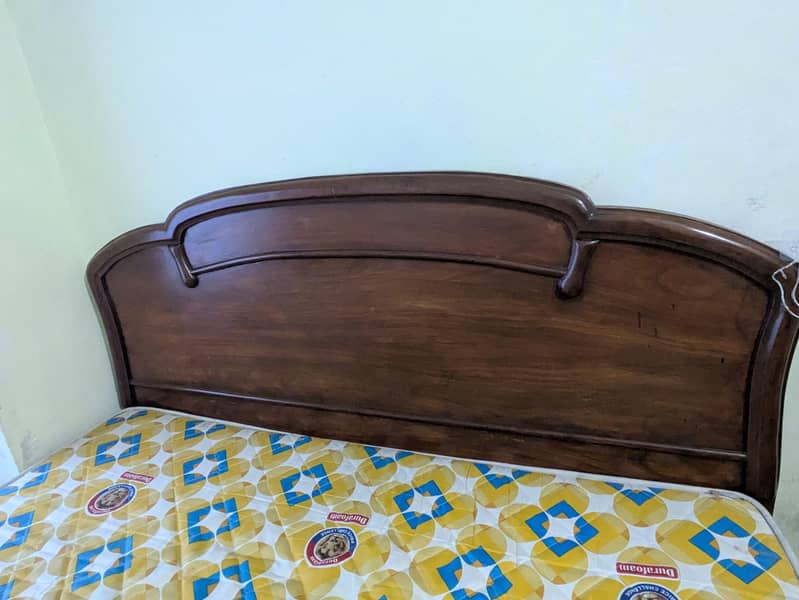 king size bed with side table 1