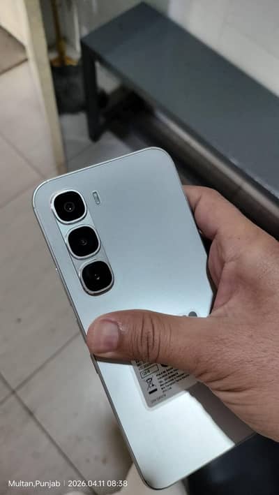 Infiñix Hot 60 Pro 8+8-128 Without Box With Charger