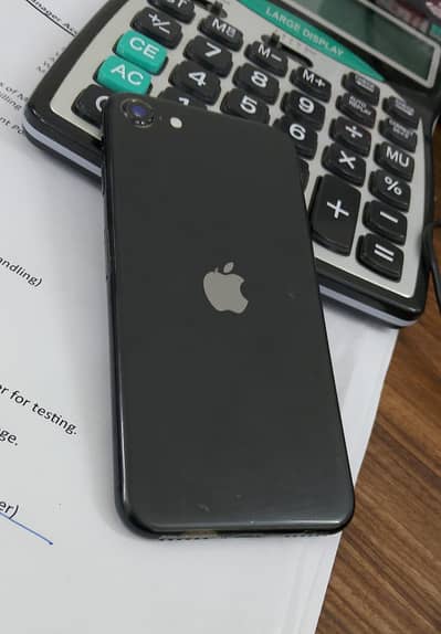 iPhone SE 2020 model