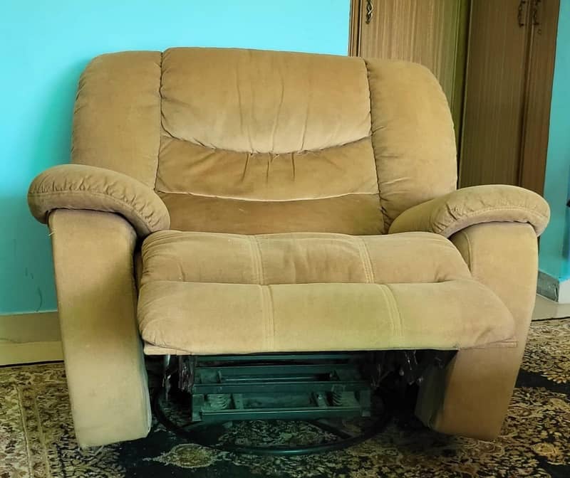relaxing sofa set 0