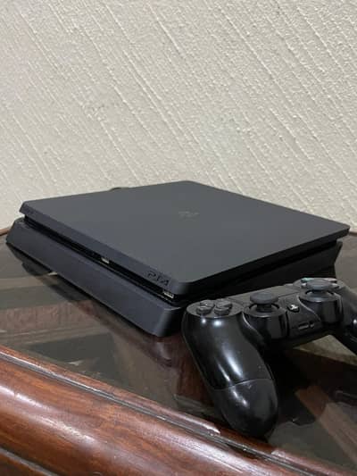 PlayStation®4 * Slim (Jailbreak)