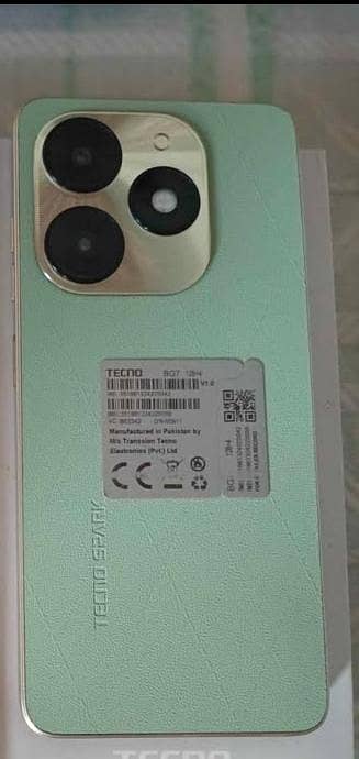Tecno spark 20c 4+2+4 128gb  only mobile good condition