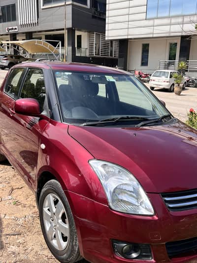 Suzuki swift Dlx 1.3 2012 model 10/10 condition like new