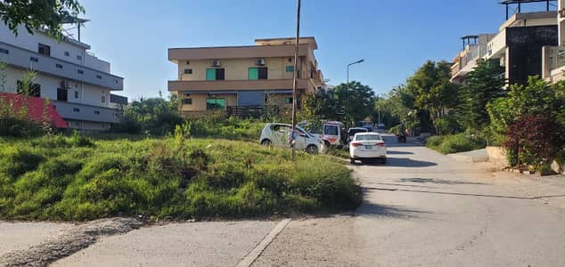 CDA Sector Islamabad G-14/4 01 Kanal plot available for Sale