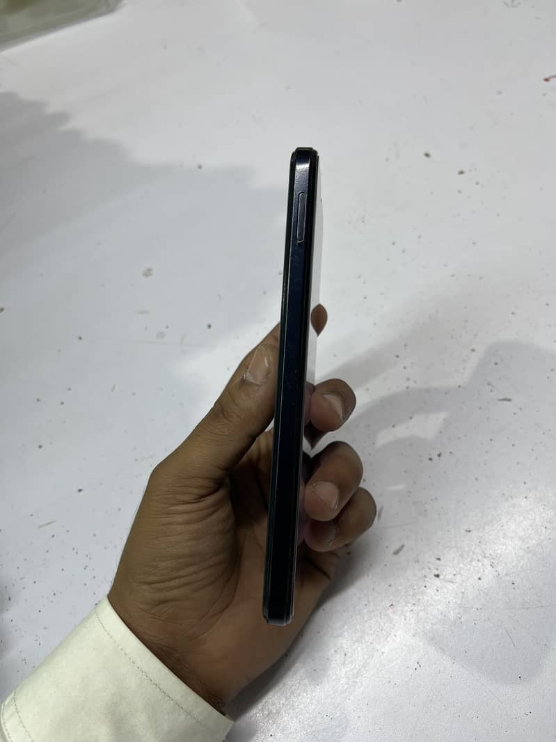 Dcode 3 pro  4/256gb 3