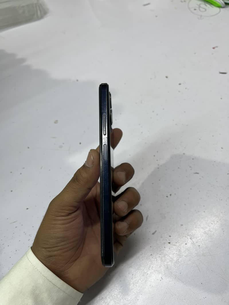 Dcode 3 pro  4/256gb 5