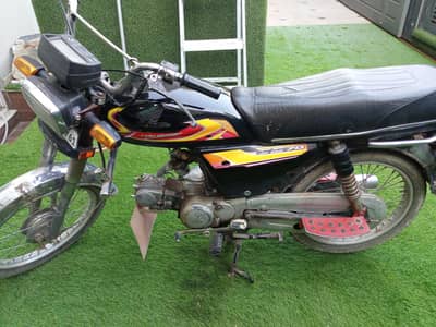 Ravi baik 70cc ok he koie Kam nahi