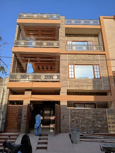 Prime Location 240 Square Yards Upper Portion For sale In Beautiful Gulshan-e-Iqbal - Block 2