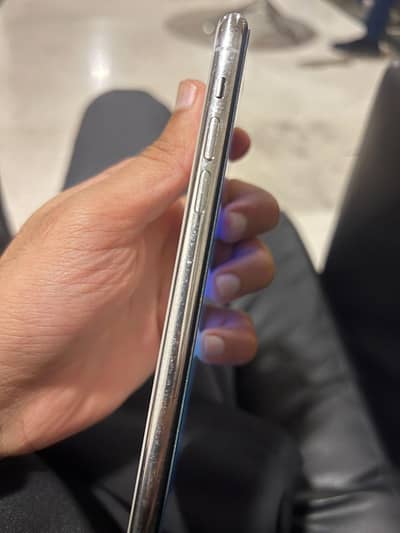 iphone 11 pro max 256 Gb PTA approved