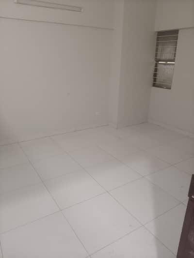 2 bed DD available for rent west open