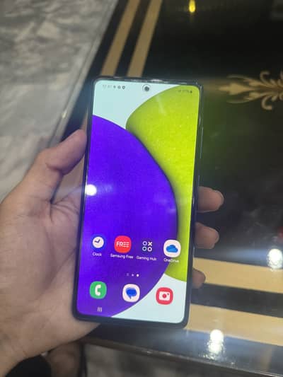 SAMSUNG GALAXY A52