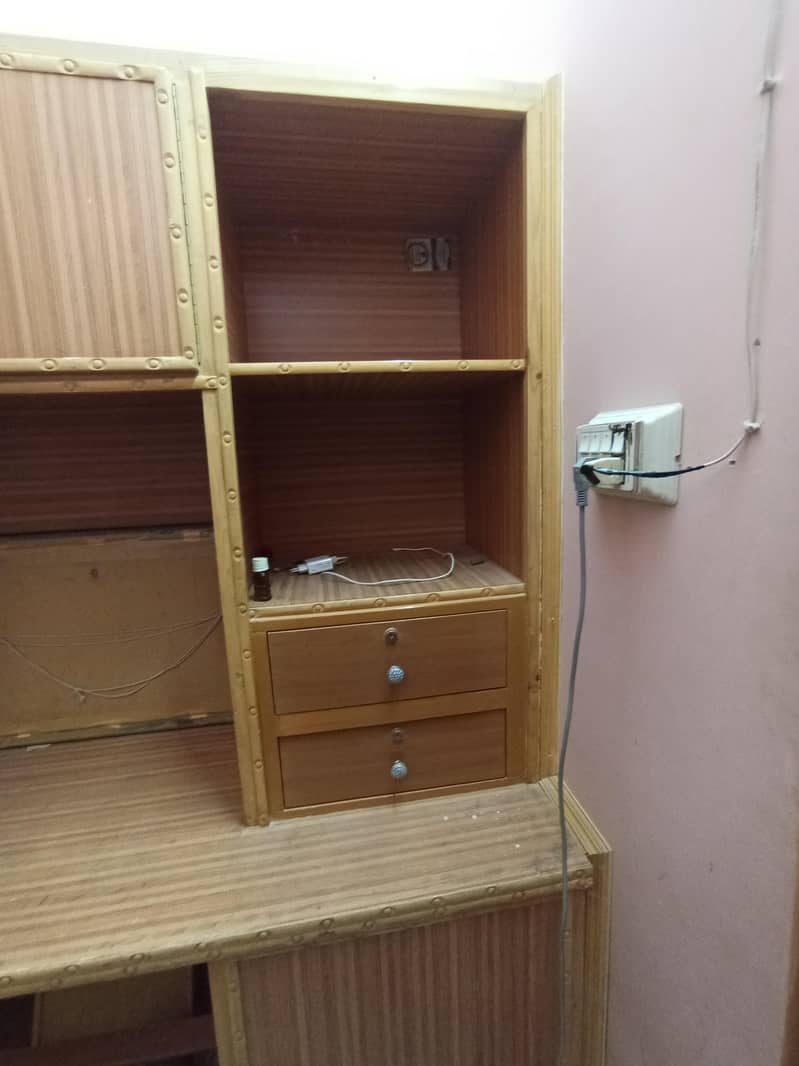 Book Racks & Shelves 2